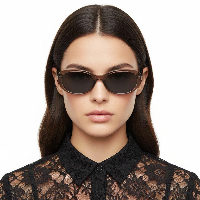 bs0824-0121_brown_oval_tr90_sunglasses_model