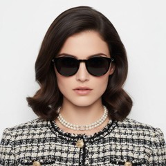 bs0824-0124_black_oval_tr90_sunglasses_model