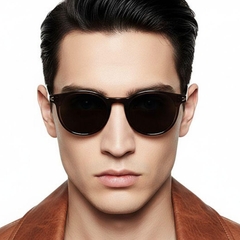 bs0824-0126_brown_oval_tr90_sunglasses_model
