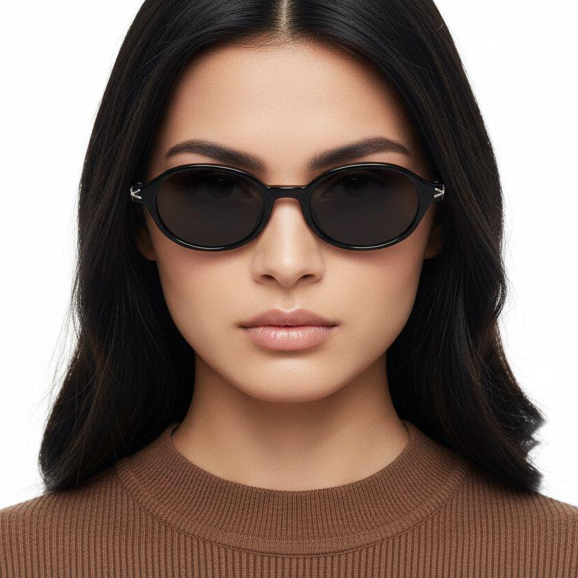 bs0824-0130_black_oval_tr90_sunglasses_model