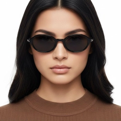 bs0824-0130_black_oval_tr90_sunglasses_model