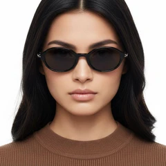 bs0824-0130_black_oval_tr90_sunglasses_model
