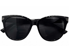 BS0824-0136_Black_Oval_TR90_sunglasses_front