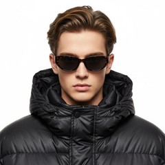 bs0824-0148_tortoiseshell_oval_tr90_sunglasses_model