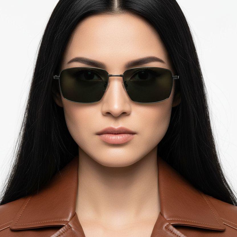 bs0824-0153_grey_rectangular_metal_sunglasses_model