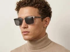 BS0824-0155_Grey_Rectangular_Metal_sunglasses-tryon_male