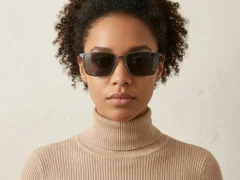 BS0824-0156_Blue_Rectangular_Metal_sunglasses-tryon_female