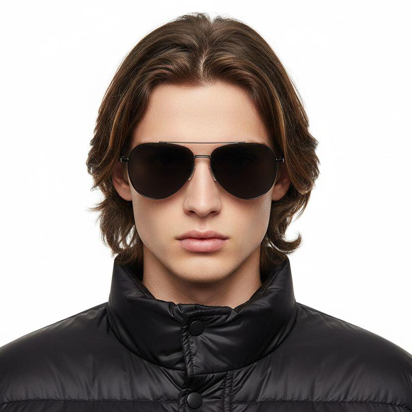 bs0824-0170_grey_aviator_metal_sunglasses_model