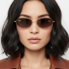 bs0824-0181_golden_oval_metal_sunglasses_model