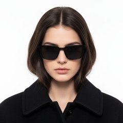 bs0824-0199_black_rectangular_tr90_sunglasses_model