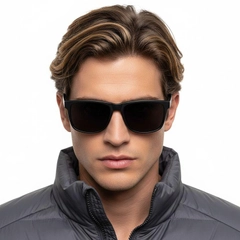 bs0824-0203_black_rectangular_tr90_sunglasses_model