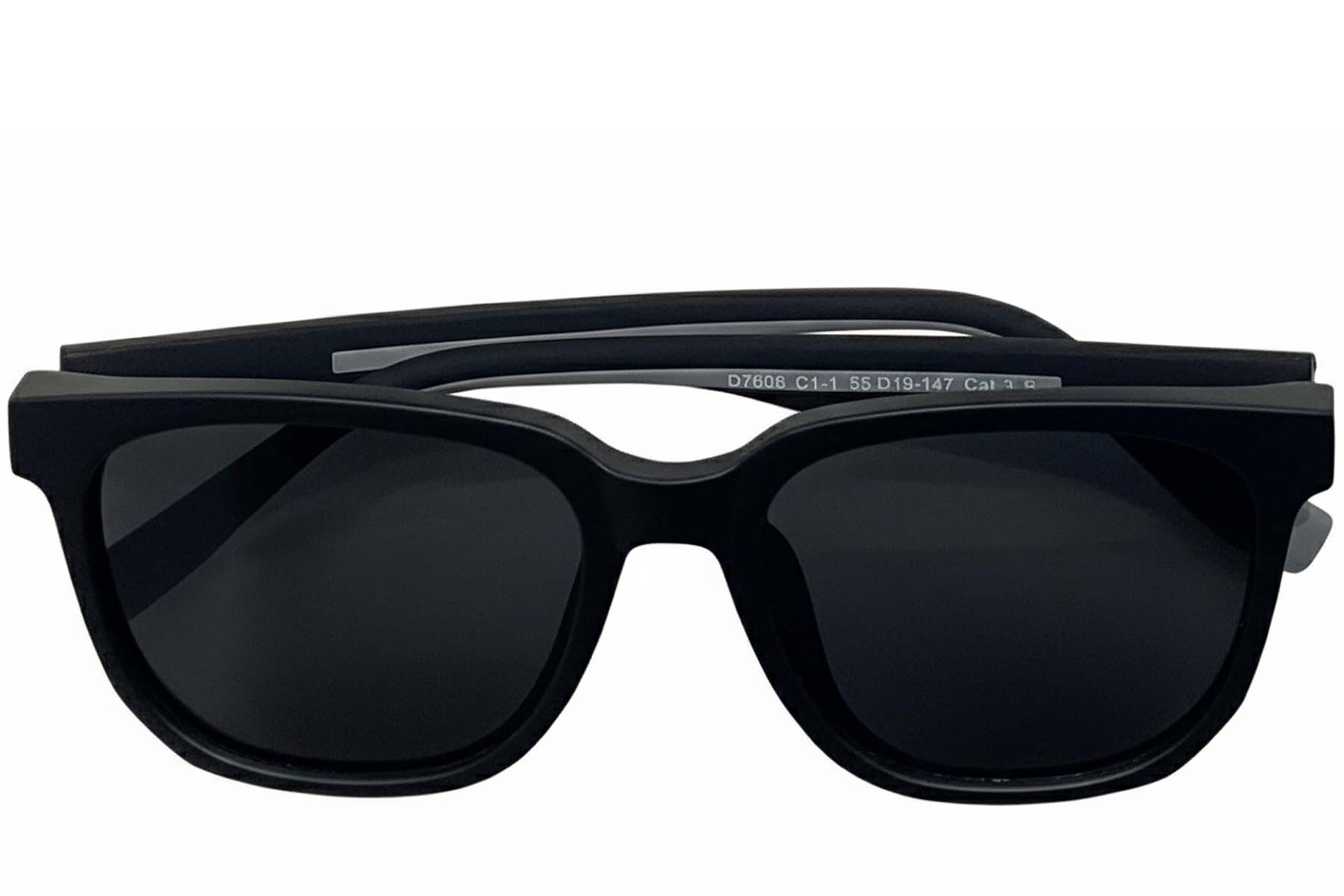 BS0824-0208_Black_Rectangular_TR90_sunglasses_front