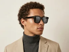 BS0824-0214_Black_Rectangular_TR90_sunglasses-tryon_male
