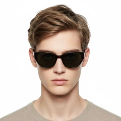 bs0824-0220_tortoiseshell_butterfly_tr90_sunglasses_model