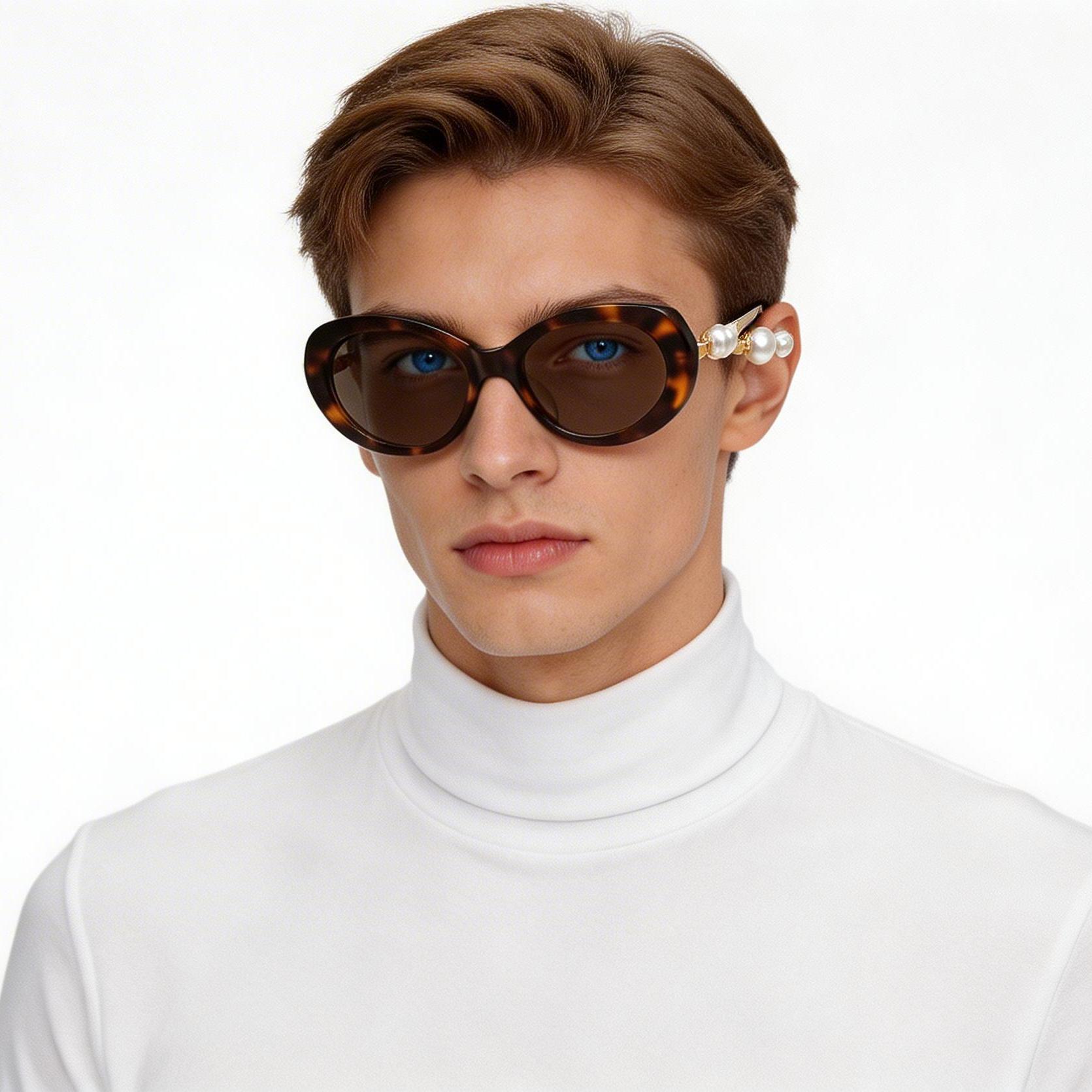 bs0824-0225_tortoiseshell_oval_tr90_sunglasses_model