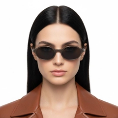 bs0824-0232_brown_oval_tr90_sunglasses_model