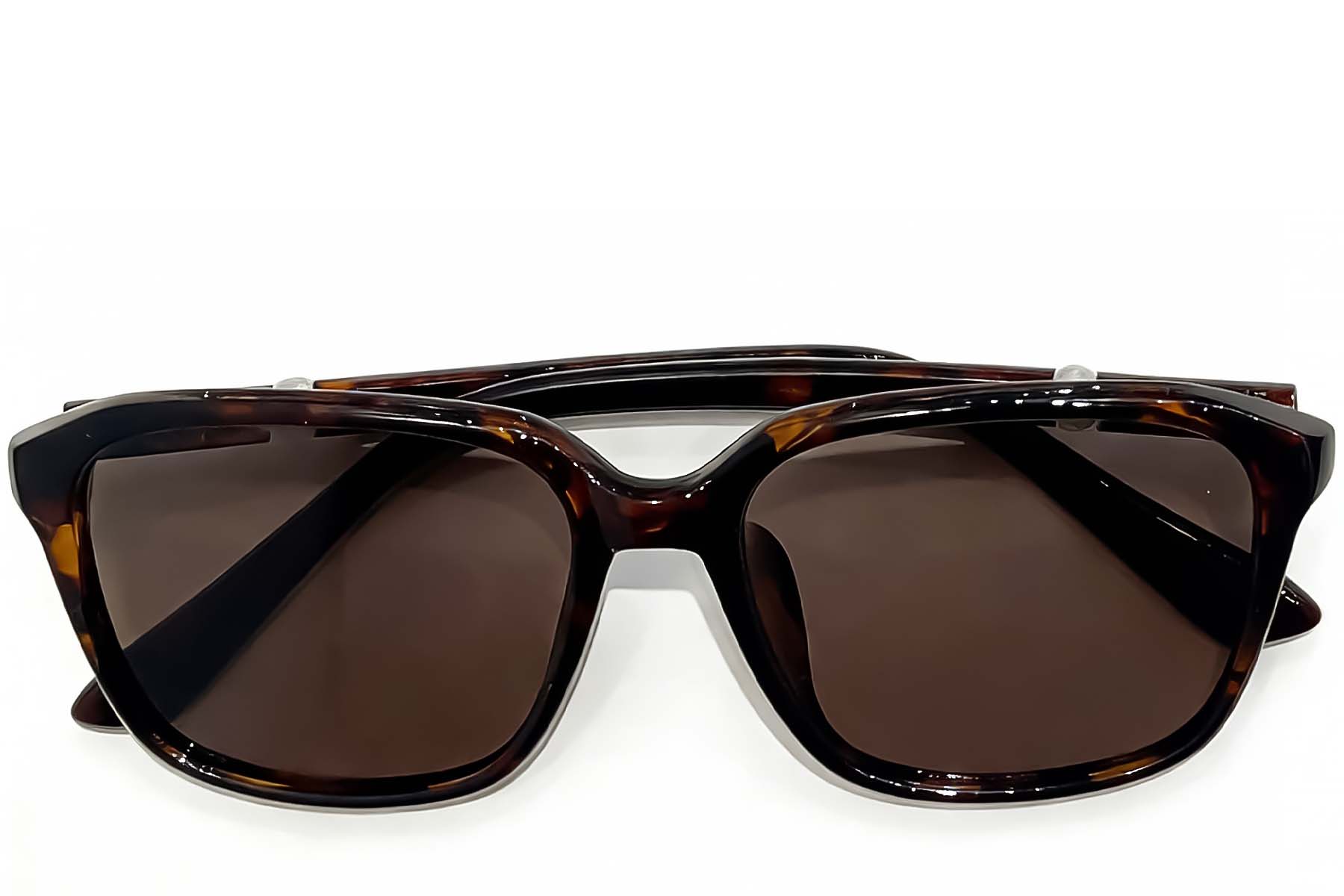 BS0824-0261_Tortoiseshell_Rectangular_TR90_sunglasses_front