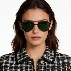 bs0824-0264_black_aviator_metal_sunglasses_model