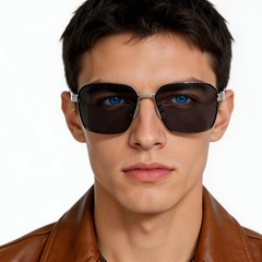 bs0824-0275_black_geometric_metal_sunglasses_model