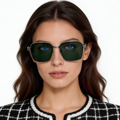 bs0824-0276_grey_geometric_metal_sunglasses_model