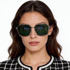bs0824-0276_grey_geometric_metal_sunglasses_model