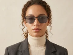 BS0824-0279_Black_Rectangular_Metal_sunglasses-tryon_female
