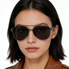 bs0824-0282_grey_aviator_metal_sunglasses_model