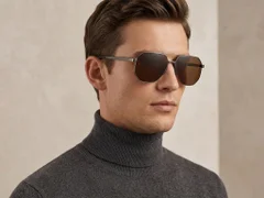 BS0824-0291_Grey_Aviator_Metal_sunglasses-tryon_male