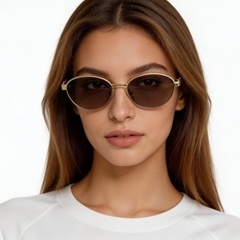 bs0824-0308_golden_oval_metal_sunglasses_model