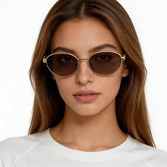 bs0824-0308_golden_oval_metal_sunglasses_model