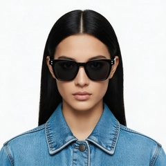 BS0824-0317_Black_Rectangular_TR90_sunglasses_model