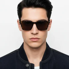 bs0824-0318_tortoiseshell_rectangular_tr90_sunglasses_model