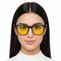 bs0824-0322_black_rectangular_tr90_sunglasses_model