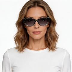 bs0824-0326_grey_butterfly_tr90_sunglasses_model