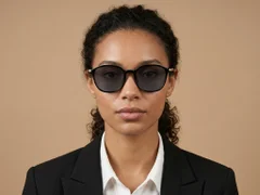 BS0824-0328_Black_Rectangular_TR90_sunglasses-tryon_female