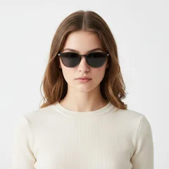 bs0824-0330_grey_rectangular_tr90_sunglasses_model