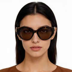 bs0824-0334_tortoiseshell_butterfly_tr90_sunglasses_model