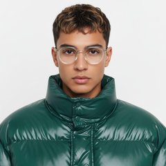 bs1025-0038_transparent_oval_tr90_glasses_model