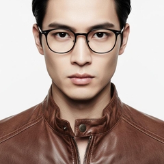 bs1025-0395_black_oval_ultem_glasses_model