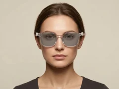 BS1611-0032_GT-35_Grey_Rectangular_Plastic_Sunglasses-tryon_female
