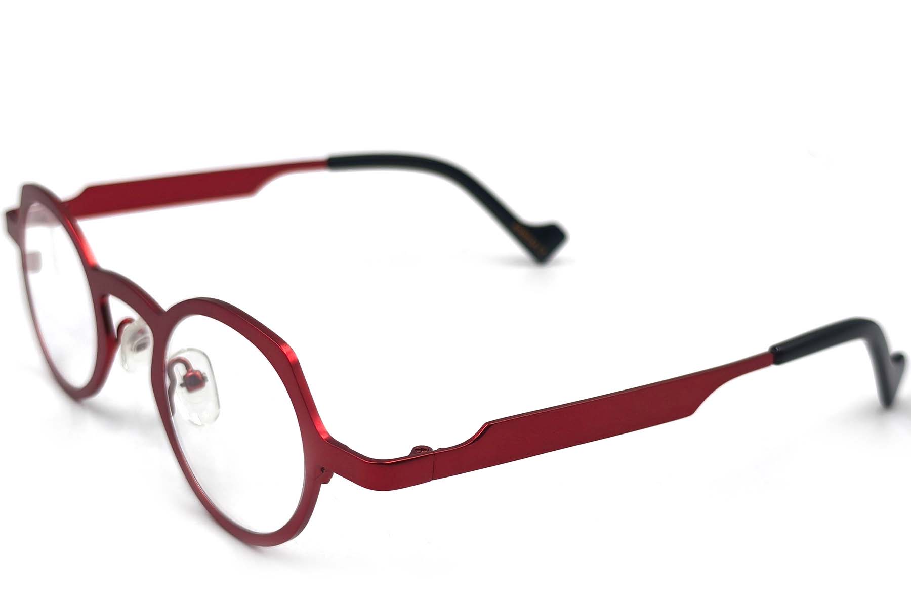 BS1620-0002_Red_Oval_Metal_Glasses_corner