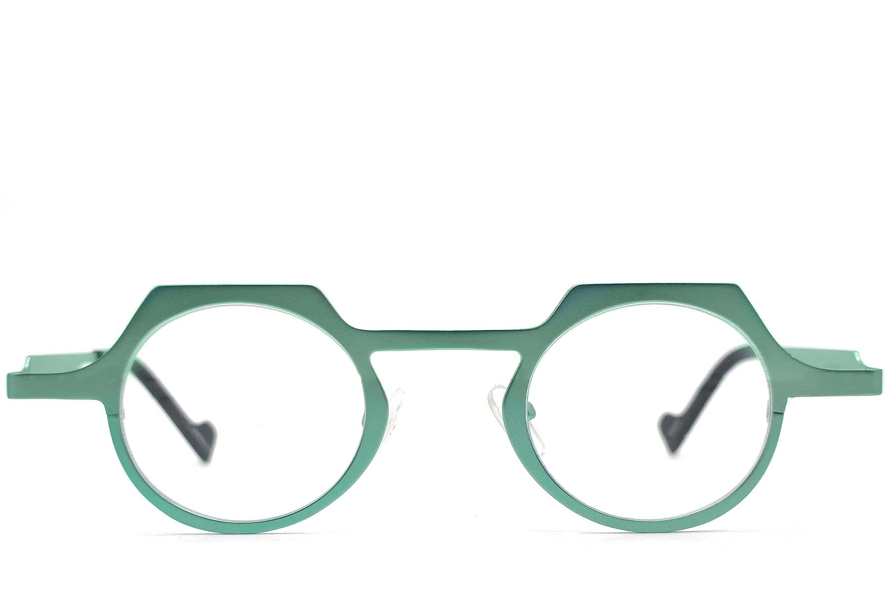 BS1620-0004_Green_Oval_Metal_Glasses_front
