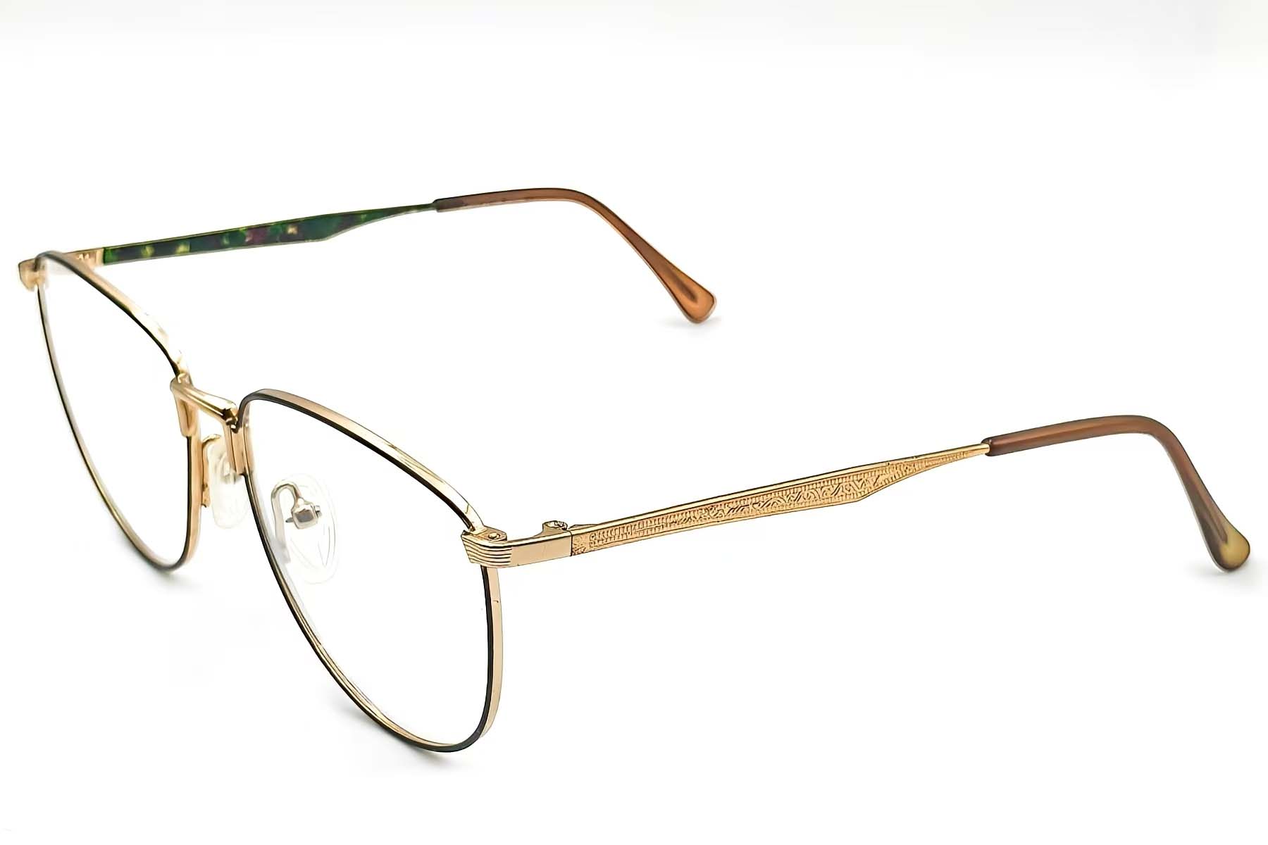 BS1620-0046_Green_Oval_Metal_Glasses_corner