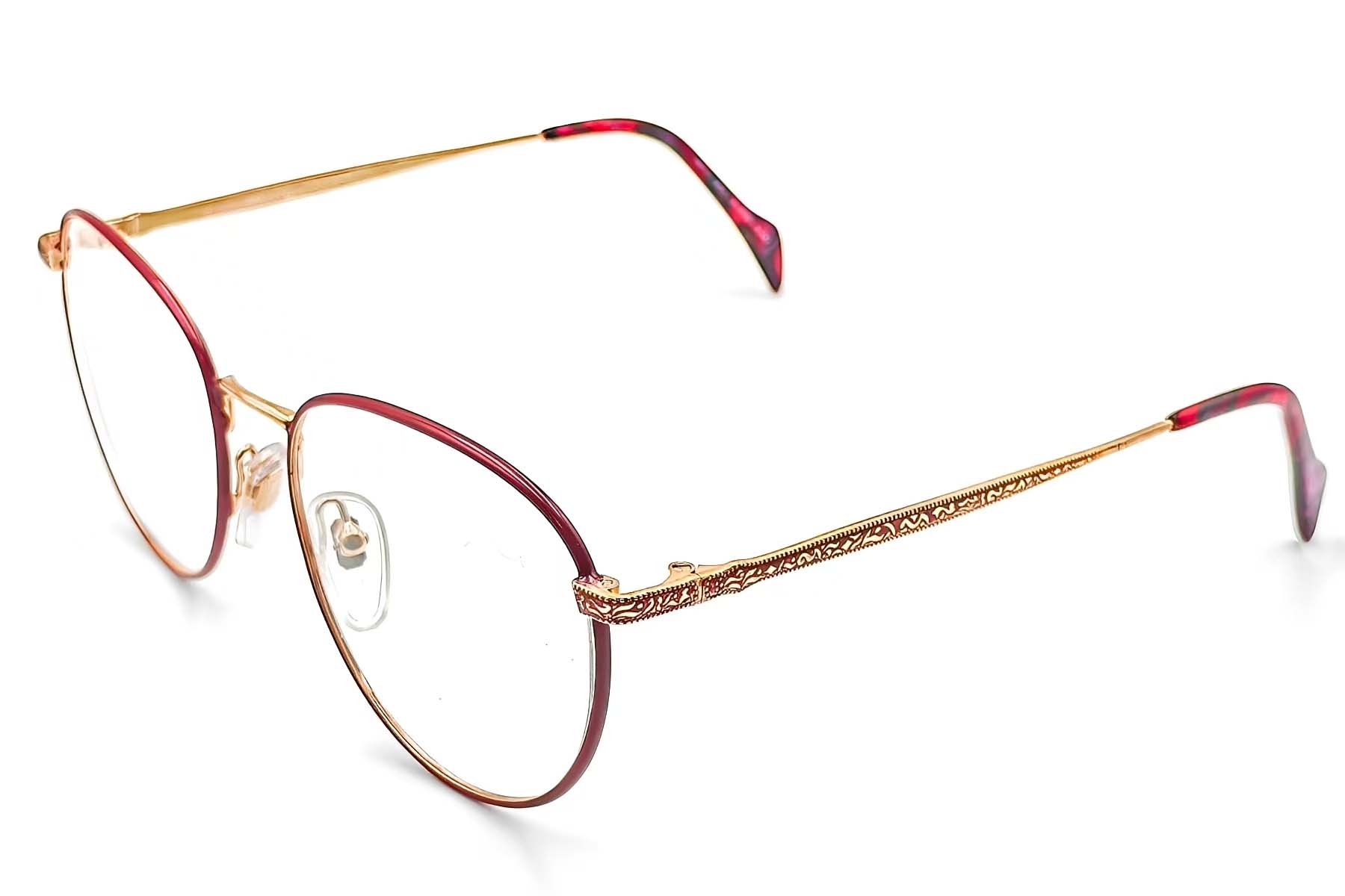 BS1620-0059_Red_Oval_Metal_Glasses_corner