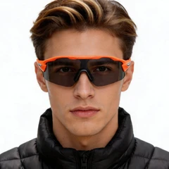 bs1725-0008_orange_rectangular_tr90_sunglasses_model