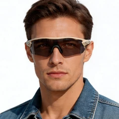 bs1725-0025_grey_rectangular_tr90_sunglasses_model