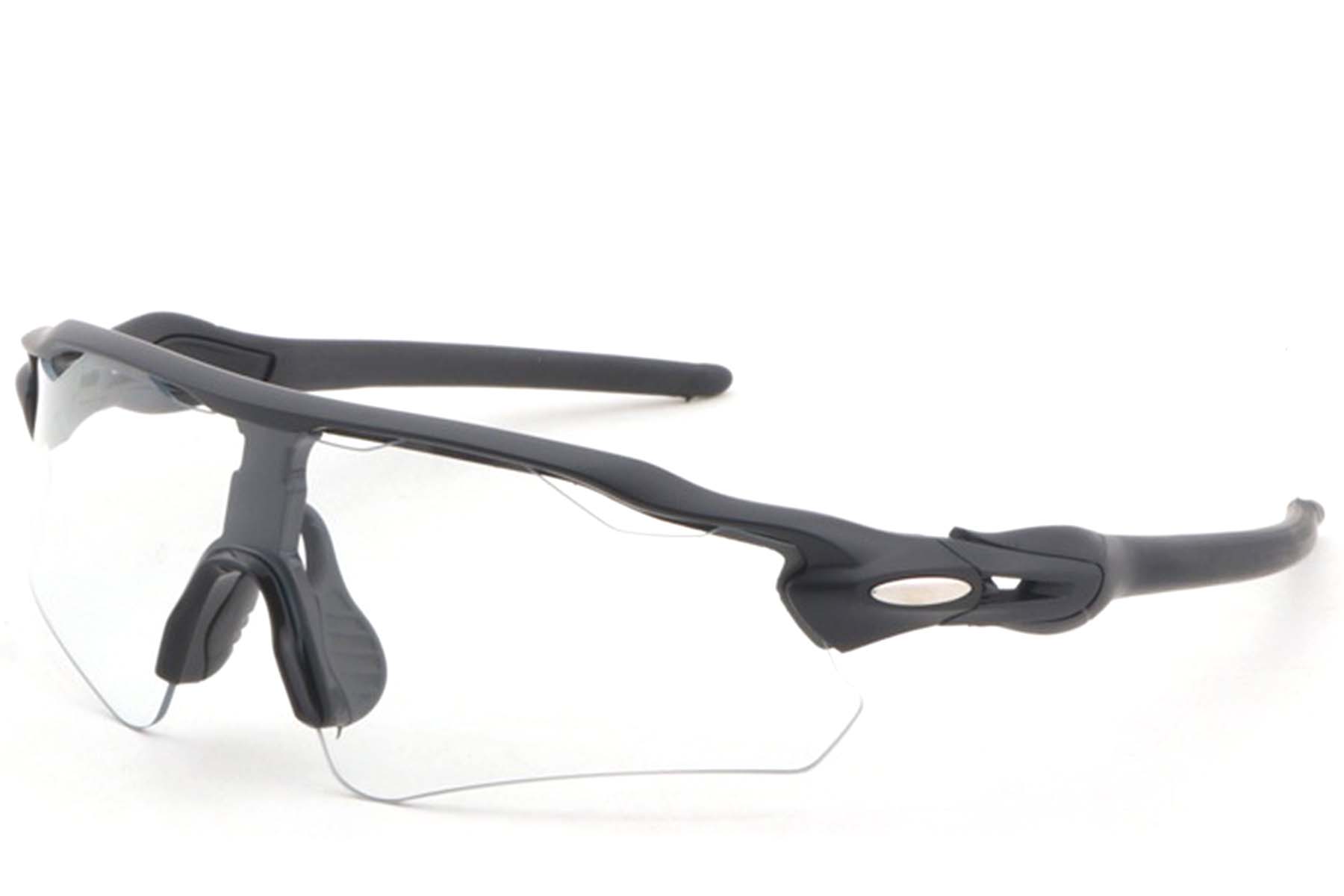 BS1725-0047_Black_Rectangular_TR90_sunglasses_corner