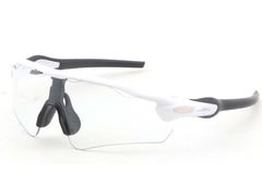 BS1725-0048_White_Rectangular_TR90_sunglasses_corner