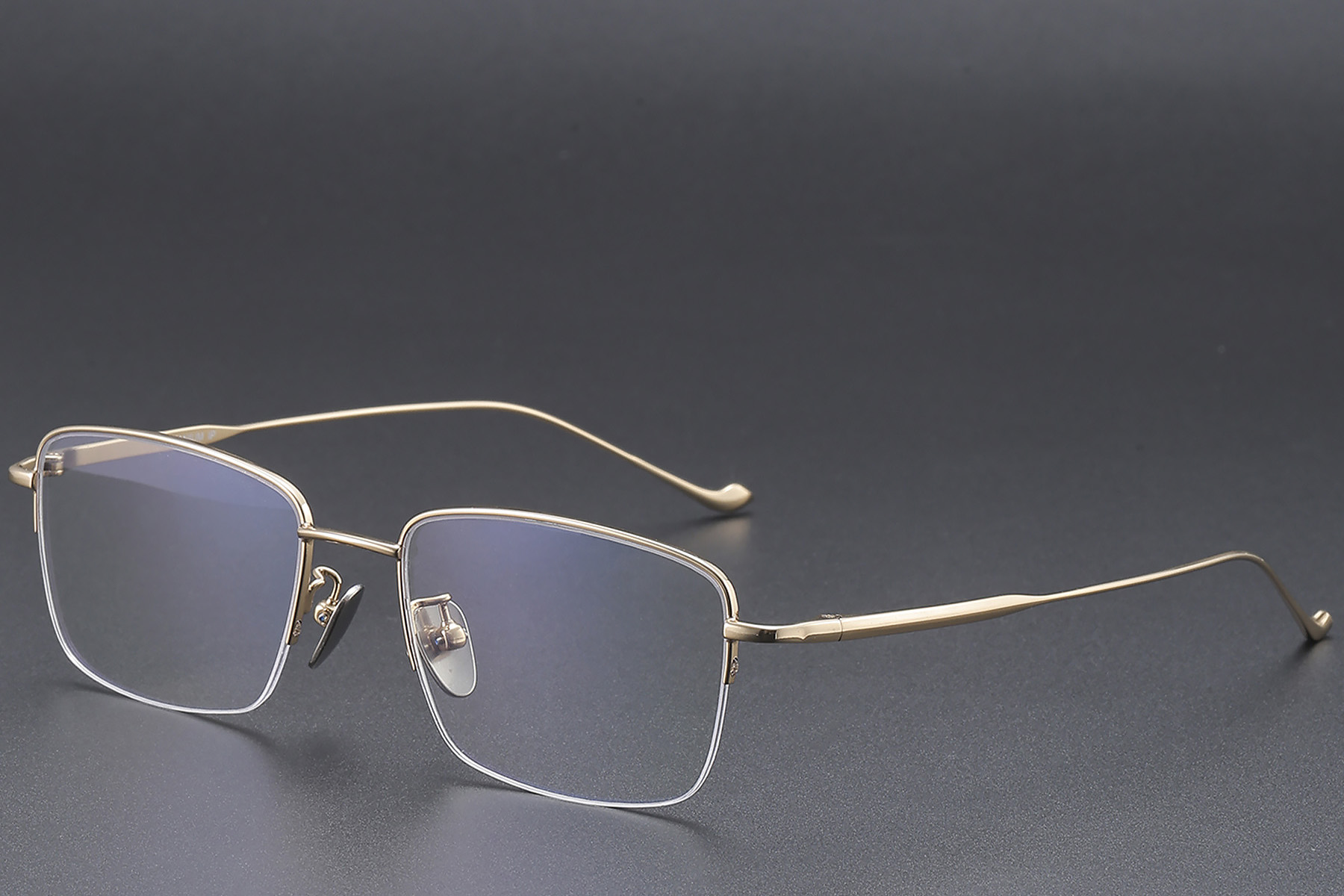 BS1913-0359_Golden_Semi-rimless_Titanium_Glasses_corner
