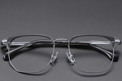 BS1913-0420_Grey_Geometric_Titanium_Glasses_front